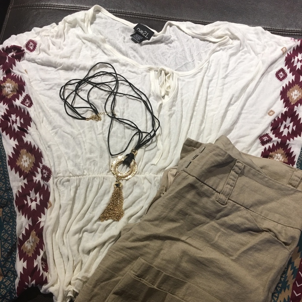 💛NWOT Rue 21 Top
